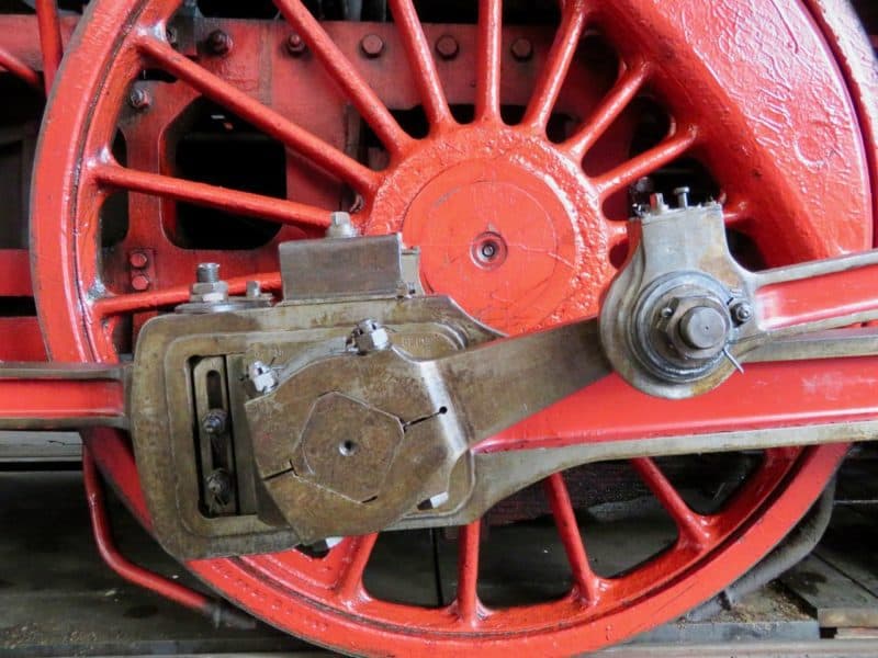 steam engine wheel (author Christoph Amthor)